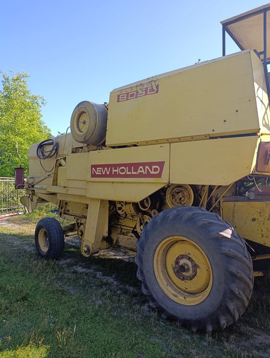 Комбайн New HOLLAND 80-50