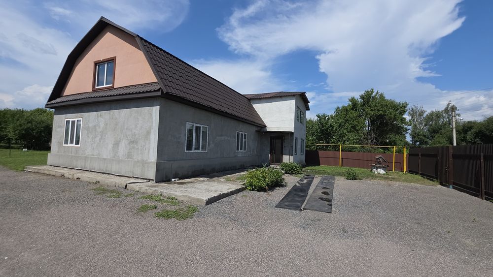 Продається будинок в с.Білозір'я
