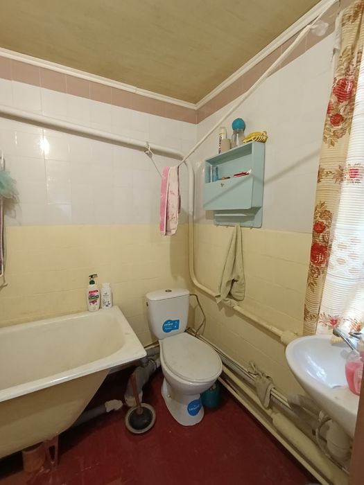 Продаж будинку в центрі с. Руська Поляна