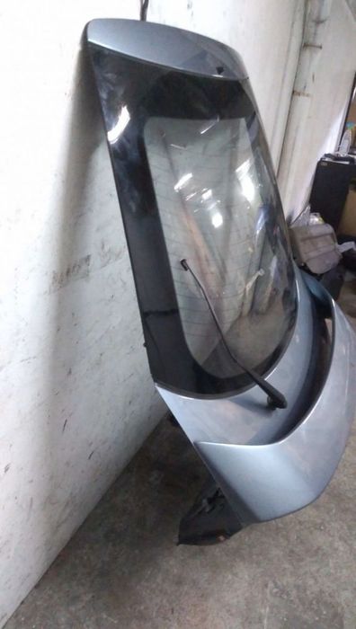Tampa Da Mala Mazda 6 Três Volumes (Gg)