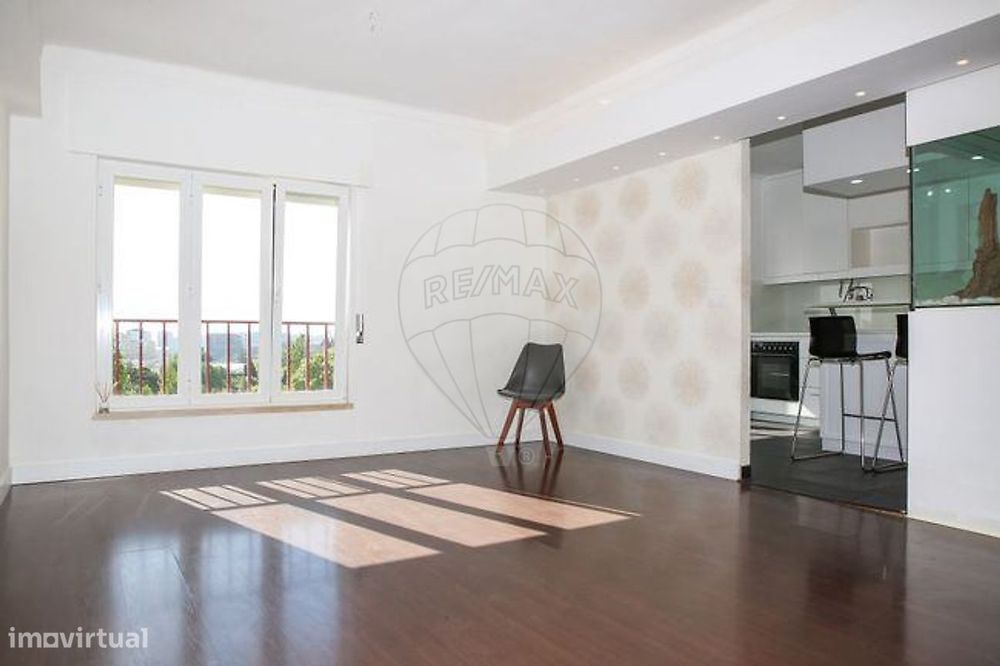 Apartamento T2 para arrendamento