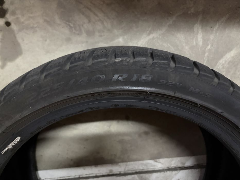Opony Sottozero Pirelli 225/40 R18 extra load 92V zimowe. Drift.