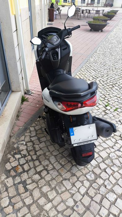Yamaha NMAX 125 24 branca | ABS | 20.000 km