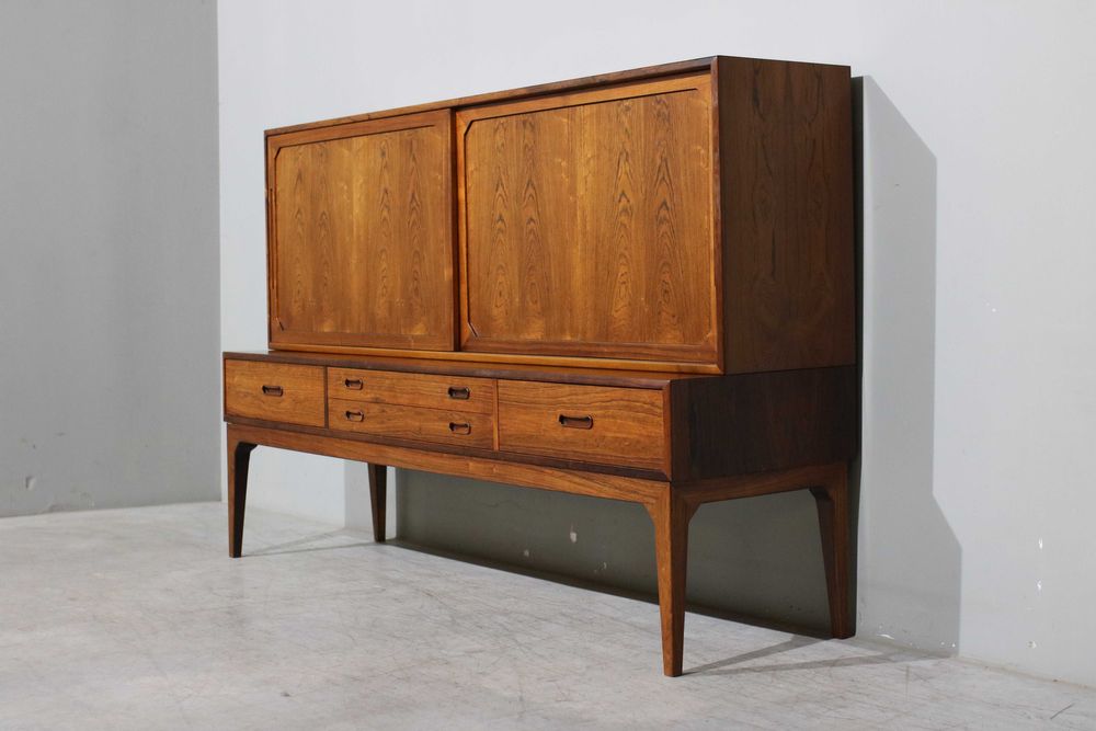 Aparador Kai Kristiansen modelo 54 em pau santo | Schou Andersen