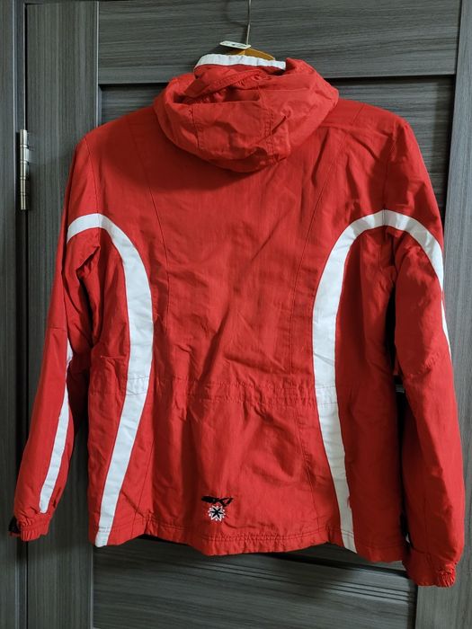 Лижна куртка,  термокуртка