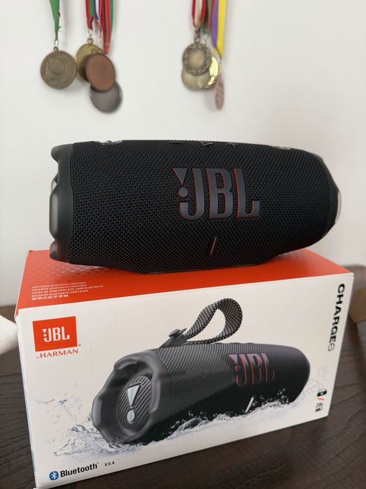 Vendo coluna JBL Charge 6 como nova