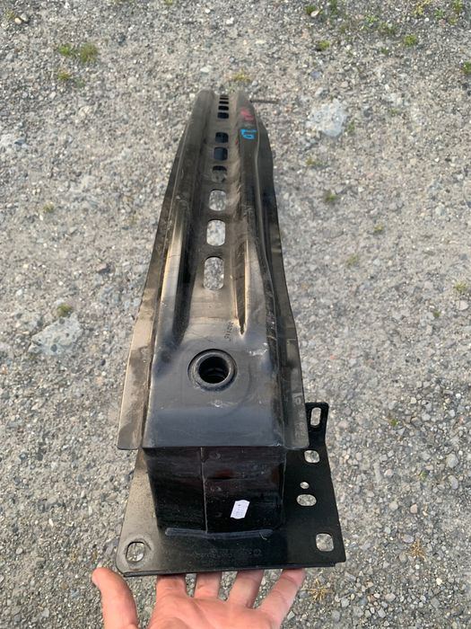 Усилитель переднего бампера шкода октавия А7 Skoda Octavia A7 разборка