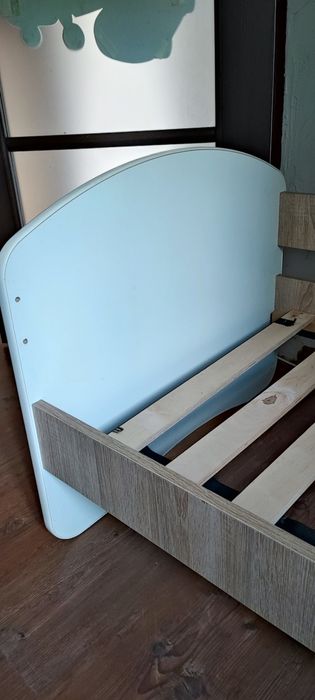 Łóżko dziecięce 140x70+ materac