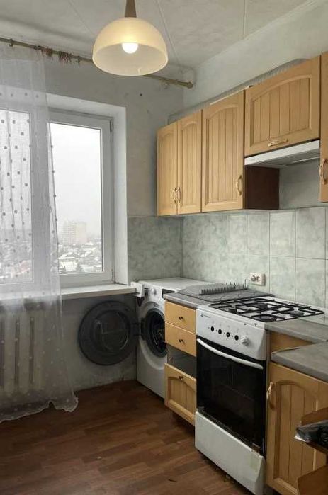 К2 Продам 2 кімнатну квартиру Салтівка 3/5 кап. ремонт 29000 у.е.