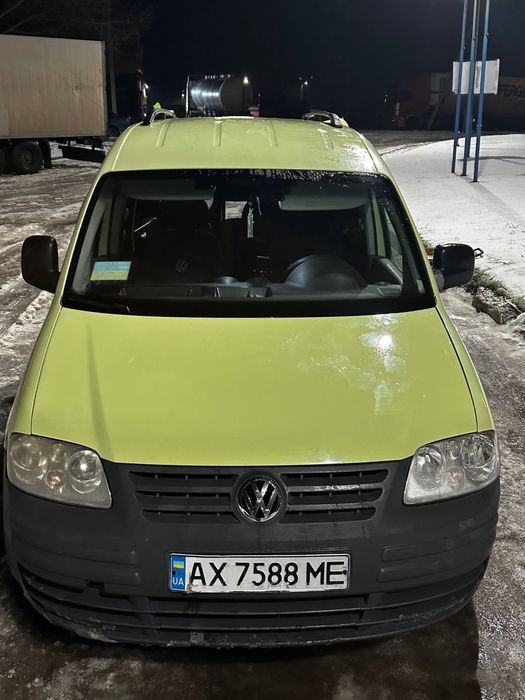 Volkswagen Caddy 1.9 tdi 2006 рік