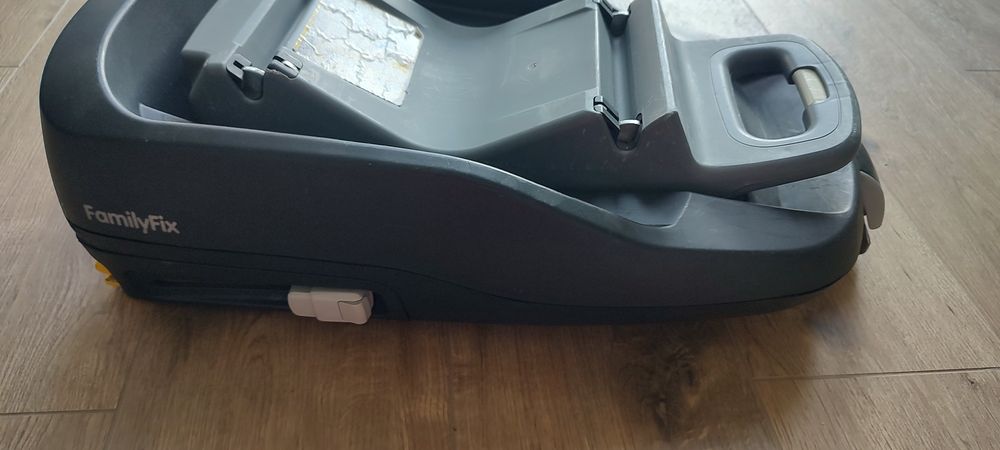 Nosidełko Maxi Cosi plus baza family fix