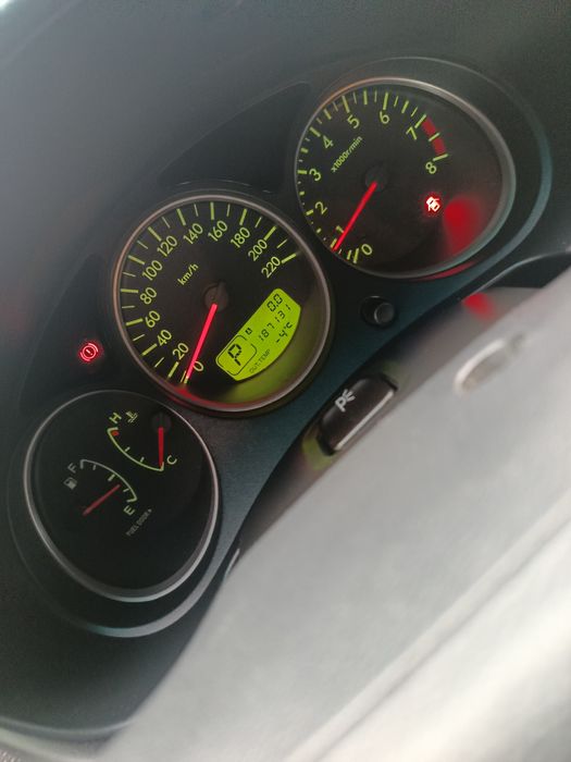 Продам Субару  Форестер 2.0 бенз!