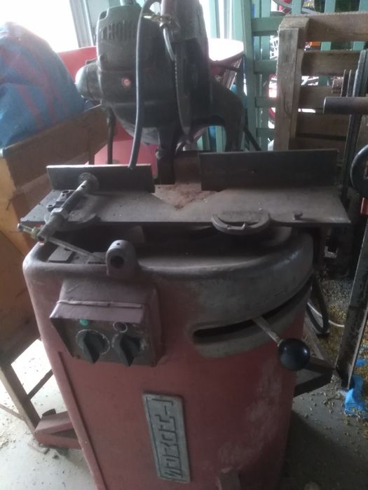 Piła do cięcia metalu