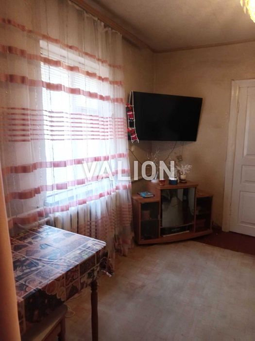 Продається домоволодіння у с Бабинці Бучанського рн 50км від Києва