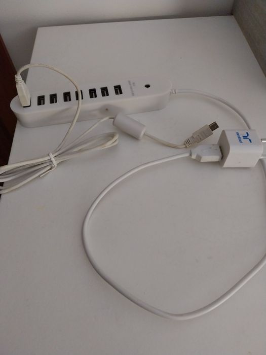 Tomada USB com 8 portas64751537830531121