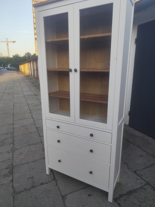 Witryna hemnes ikea