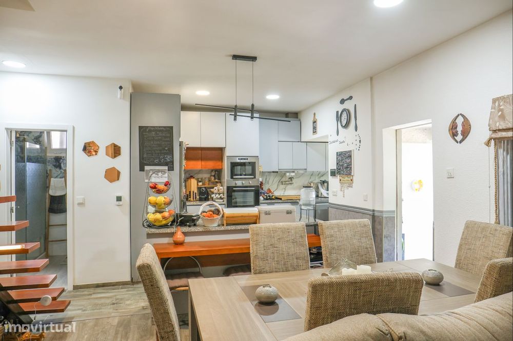 Moradia T3 Renovada em Canidelo