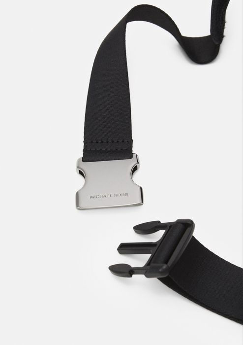 Saszetka nerka Michael Kors