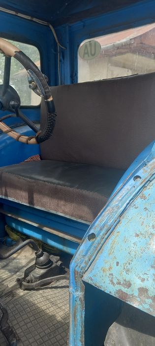 Продам трактор Т_40 з інвентарем