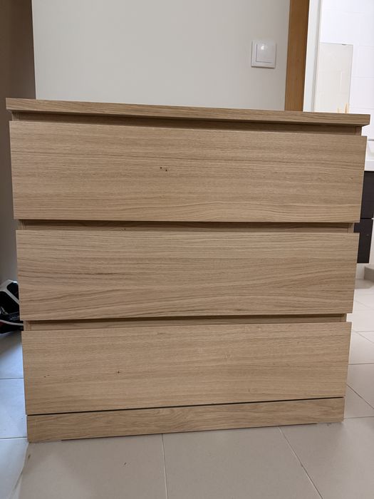 Comoda com 3 gavetas (Nova)