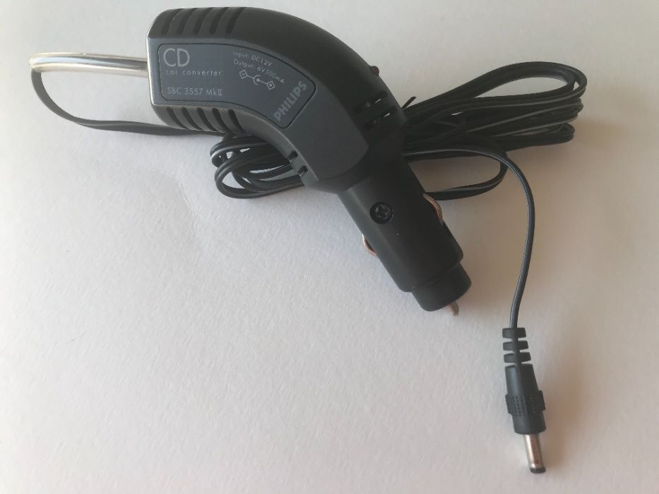 Philips - Adaptor Cassette e CD para Carro