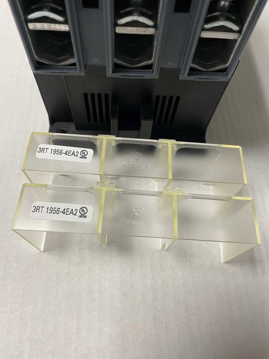 Stycznik 3RT1456-6AP36 Siemens 275A/AC-1 AC/DC w stanie bardzo dobrym