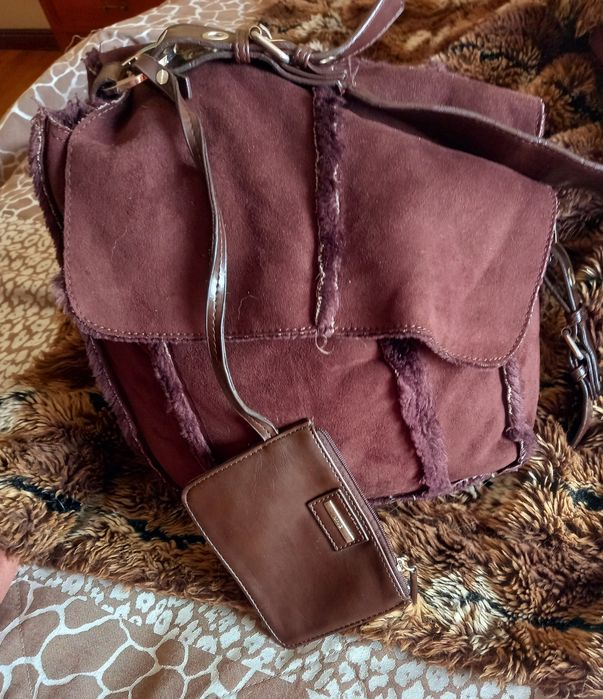 Carteira castanha da Mango