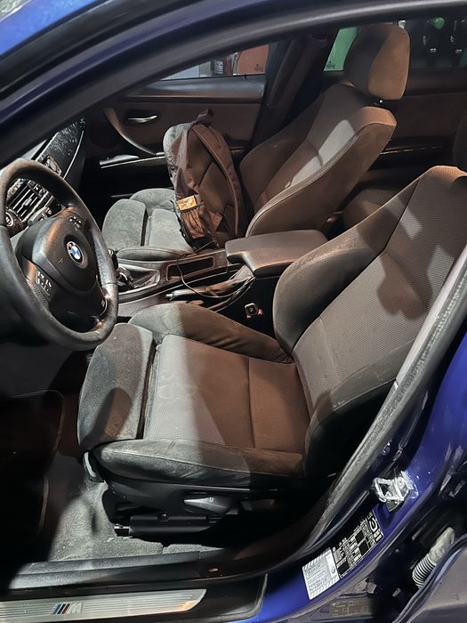 Продам BMW E90  M-packet