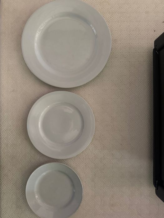 Pratos e travessas