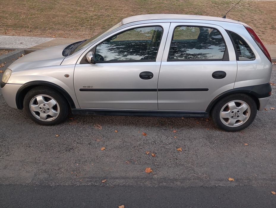 Corsa 2001 em ótimo estado