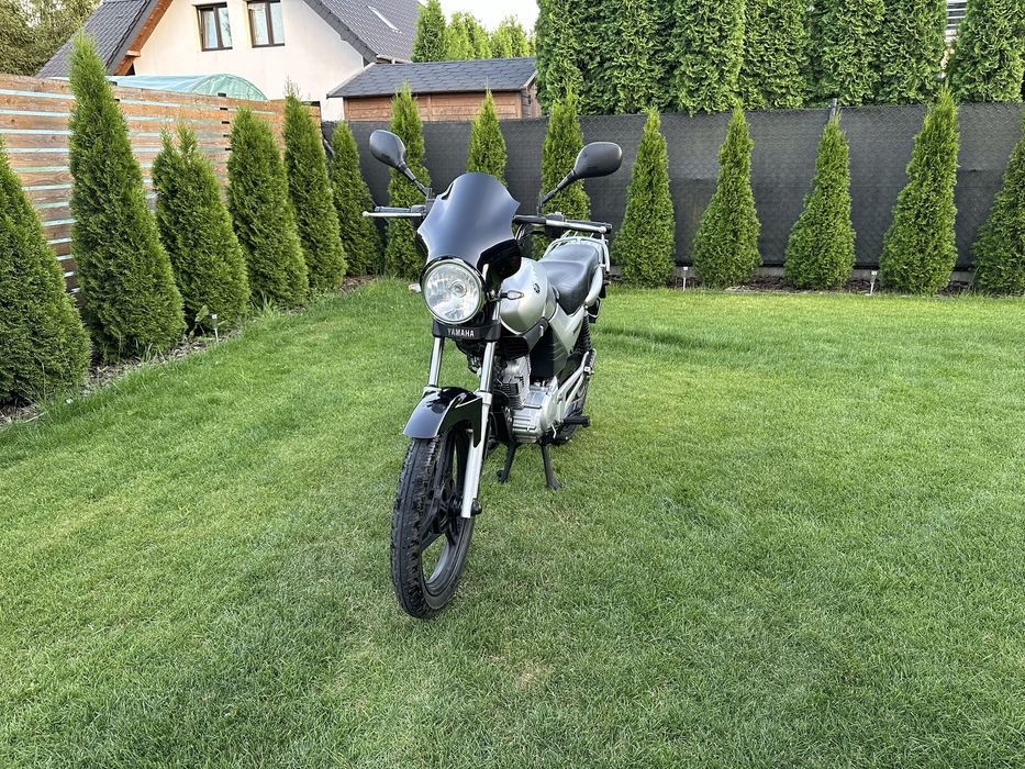 Yamaha YBR 125 kat. B nowe opony nowy naped technicznie idealna