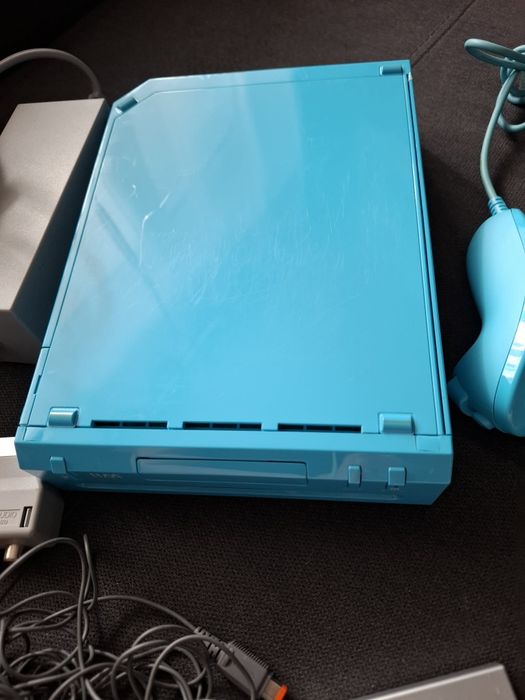 Konsola nintendo Wii niebieska + pad