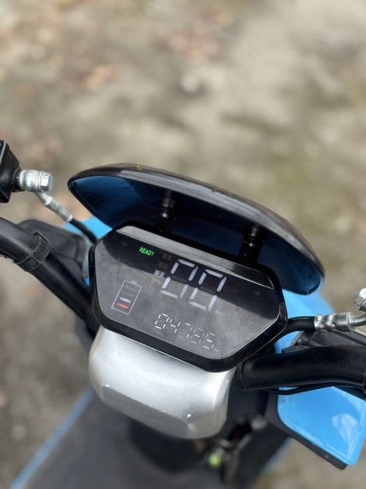 Продам електро мопед(скутер) Fada Nio 2000W (2KwT)