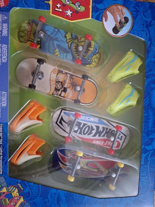 Fingerboard ZABAWKA DESKOROLKA zestaw 4-pak Hot Wheels