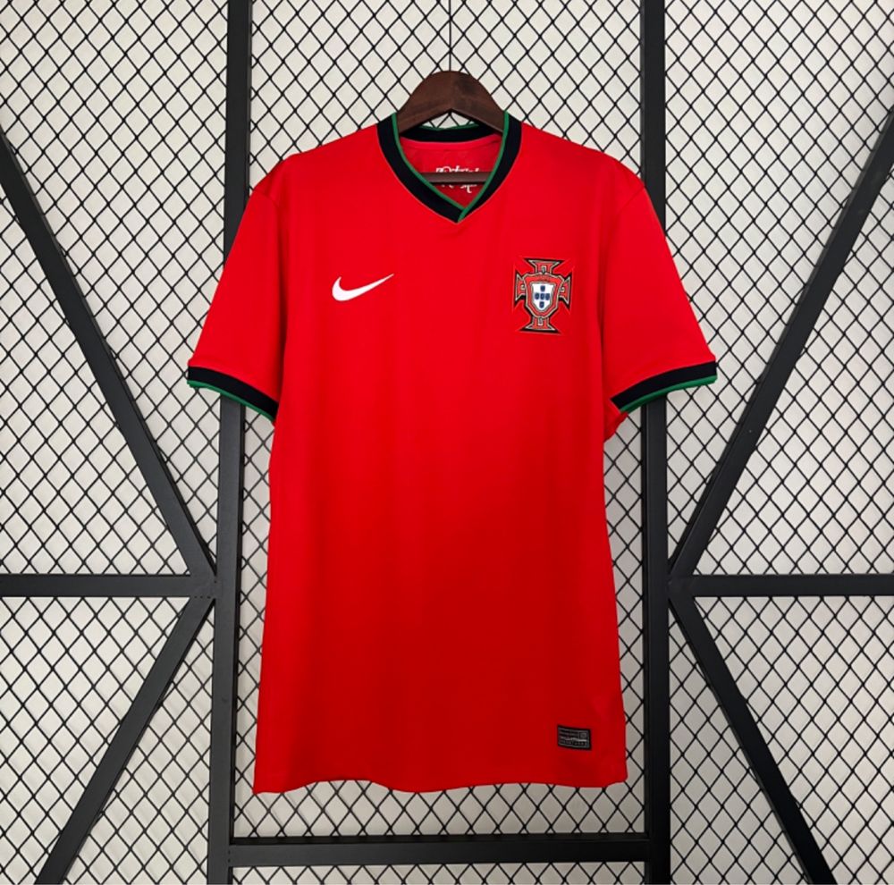 Camisola oficial Seleçao Portuguesa UEFA Euro 2024 Valongo • OLX Portugal