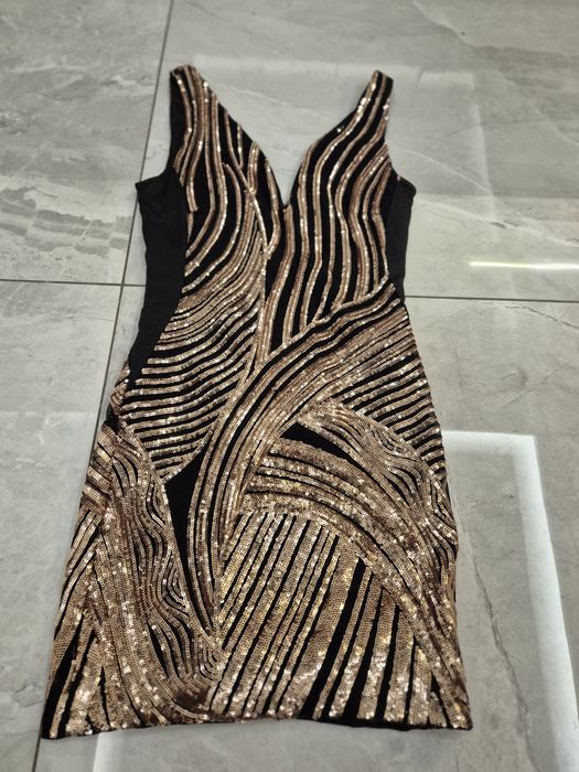 Sukienka cekinowa S OKAZJA