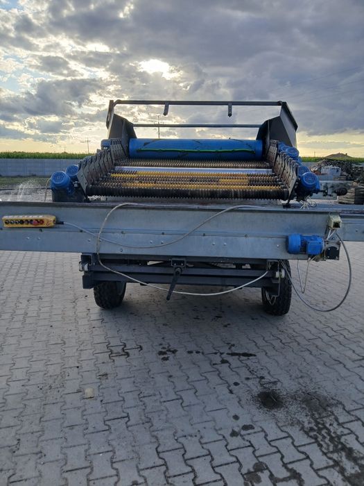 Sprzedam kosz przyjęciowy Pro-Wega bunkier sortownik