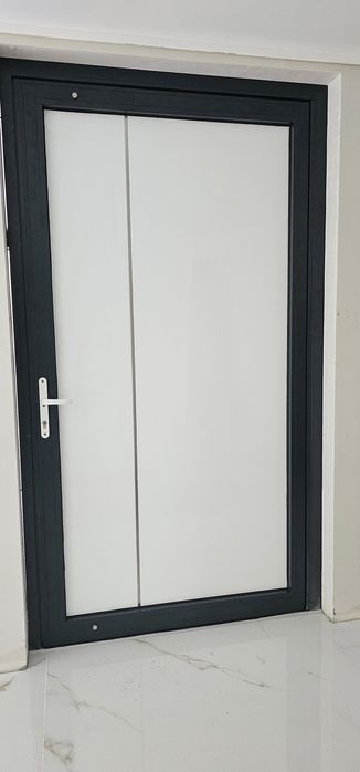 Estores Manual/Elétrico,Rede Mosquiteira,Portadas Alumínio,Janelas PVC