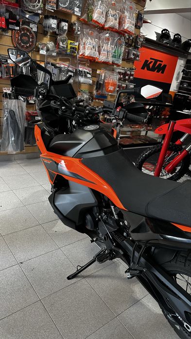 Ktm 790 adventure 2025