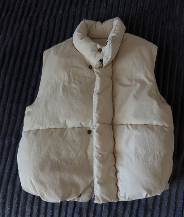 Продам жилетку Zara
