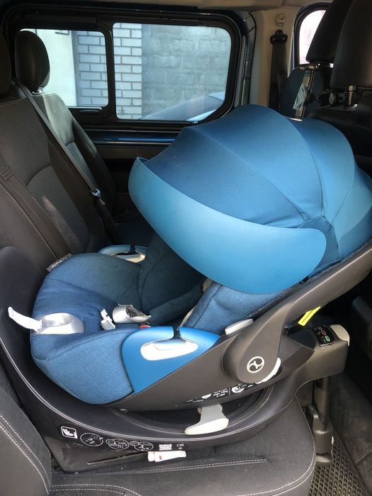 Автокрісло cybex