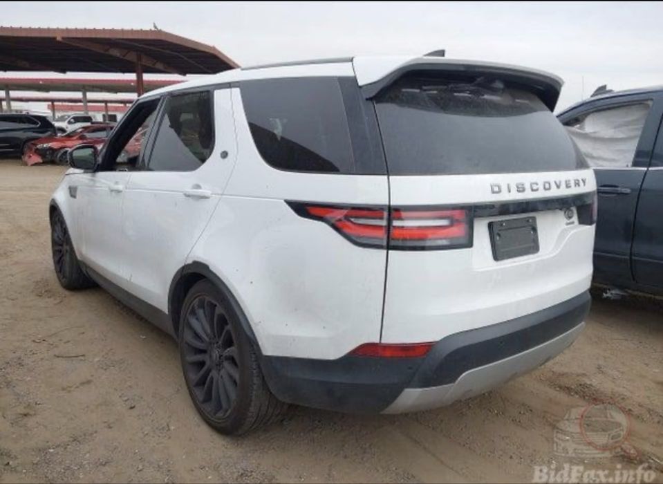 LAND ROVER Discovery 2017 VIN SALRRBBV8HA044943 фото оголошення 4 з 23