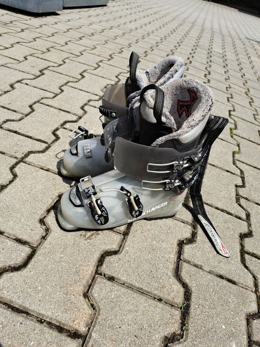 Buty narciarskie dziecięce rozm. 24,5