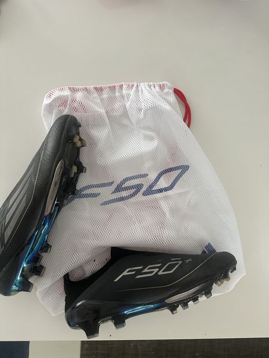 Chuteiras adidas F 50