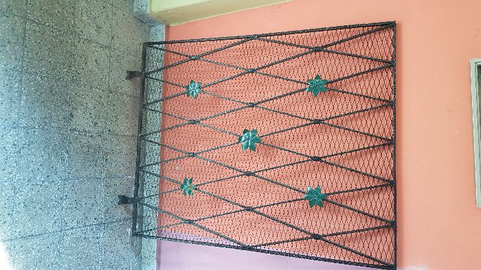 Ładna Krata ozdobna.