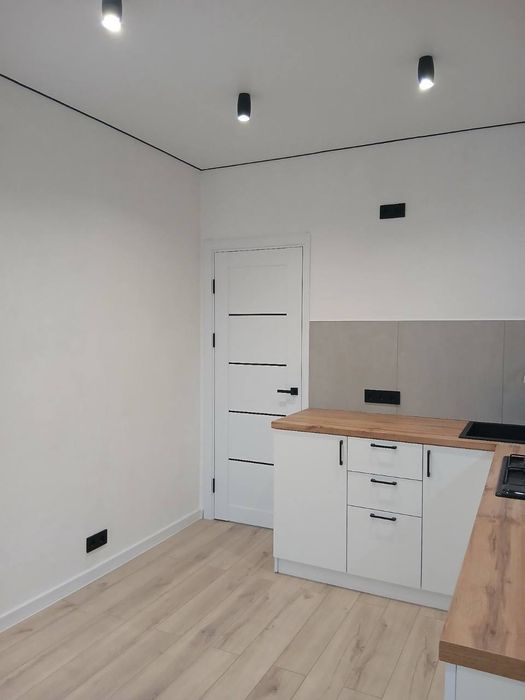 Продаж 1к квартири з новим ремонтом, біля лісу