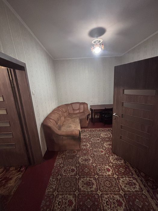 Продам будинок частину (окремий по документам) на Розвилці біля парку Шевченка!
