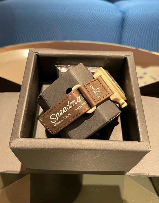 Omega x Swatch Moonswatch Mission To Saturn- SO33T100