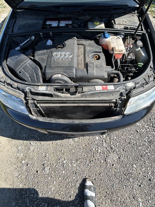 Audi A4 1.9TDI 2004r 187tys km pierwszy lakier