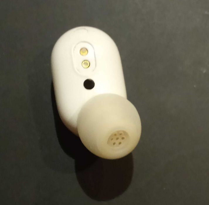 Продам Левый (без кейса) наушник Xiaomi Redmi AirDots White (белый).
